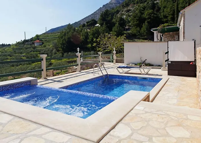 Family Friendly House With A Swimming Pool Bol, Brac - 23787 Casa vacanze Bol